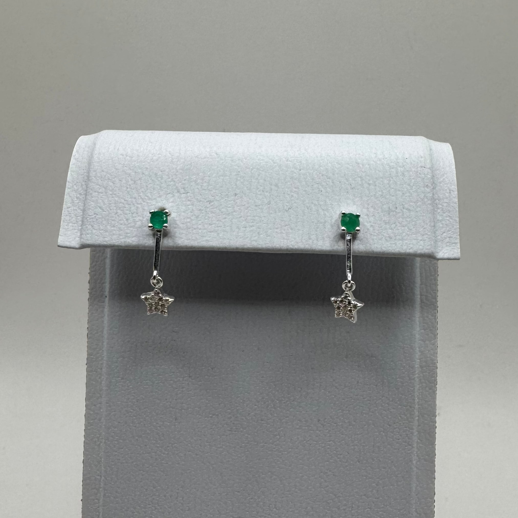 Aretes Brilavia