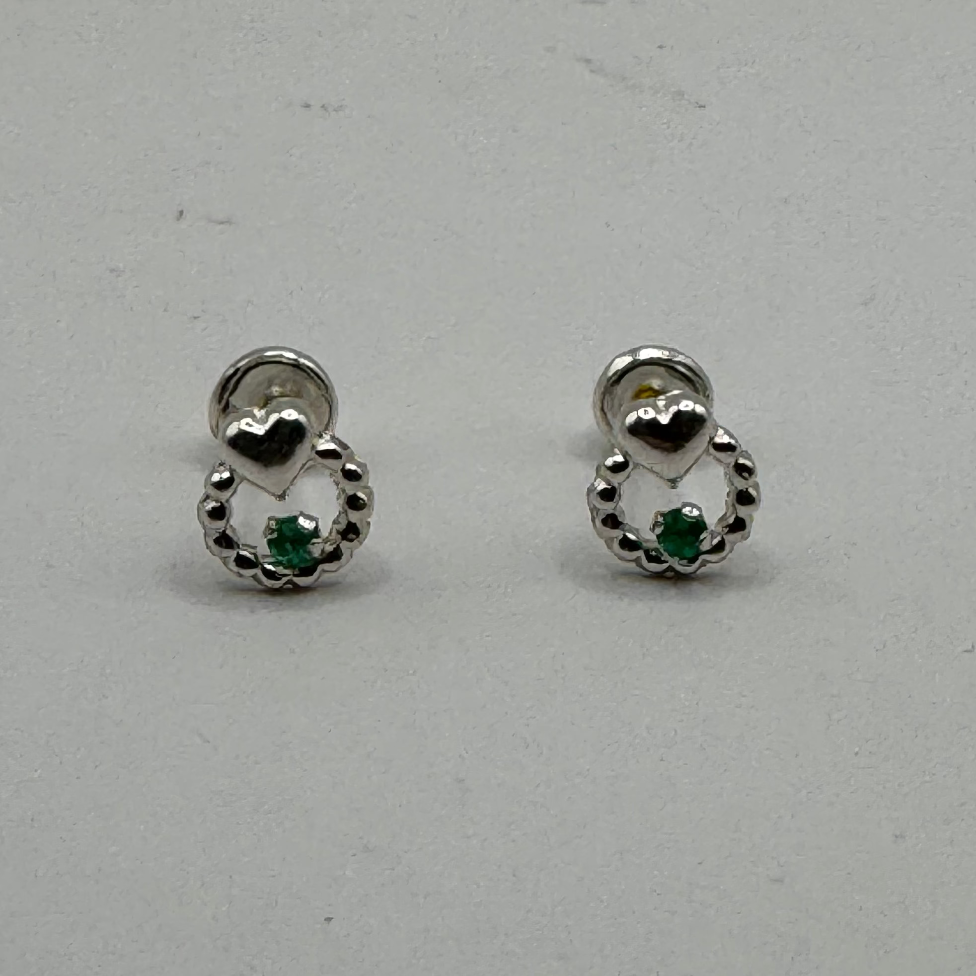 Aretes corona de corazón