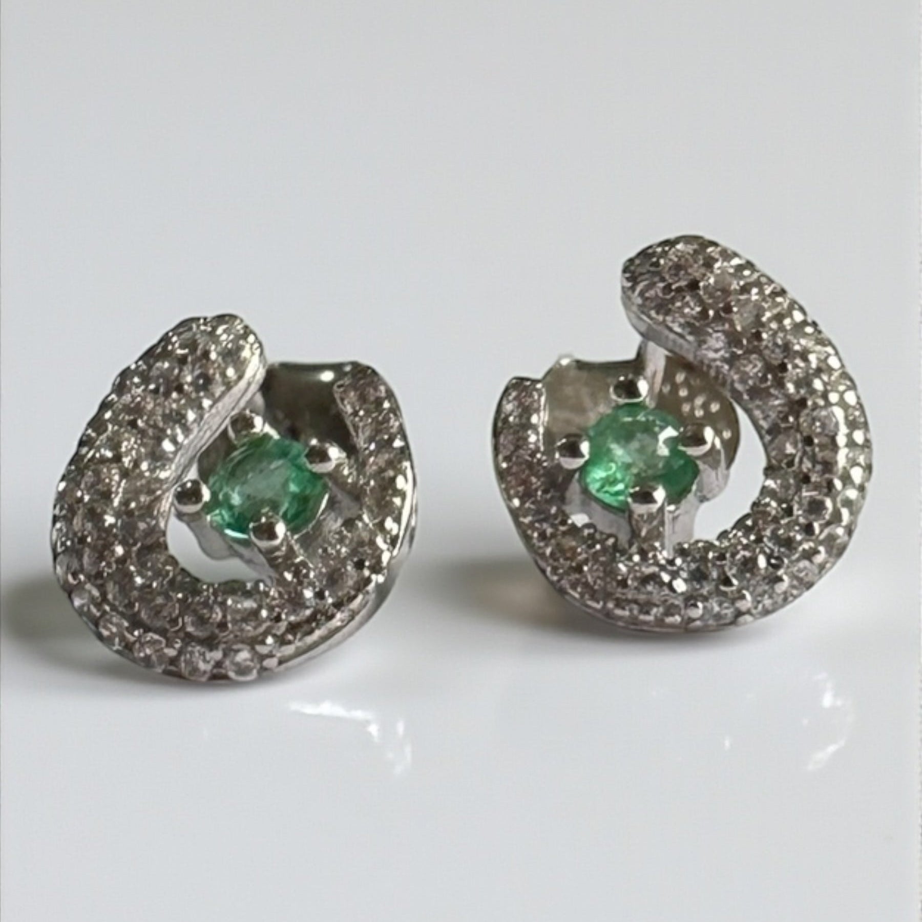 Aretes Elandra