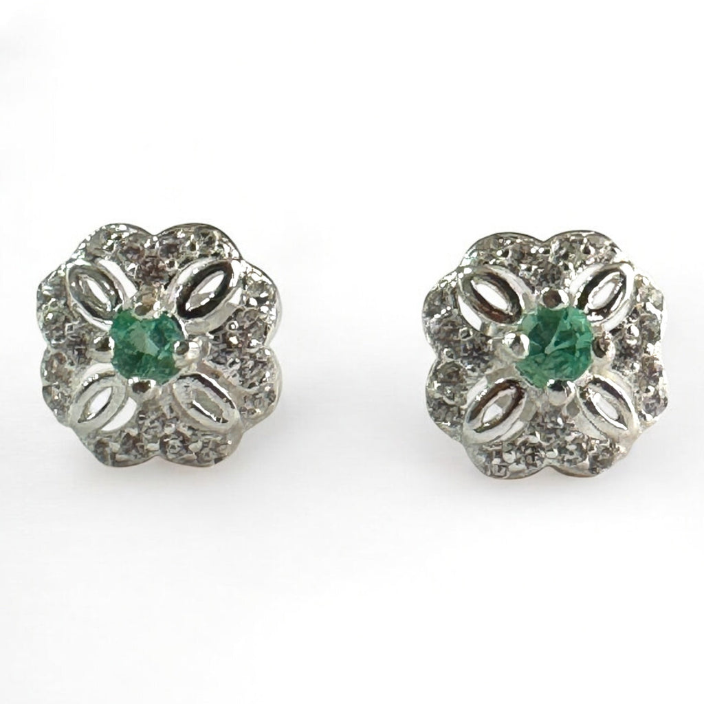 Aretes flor sagrada