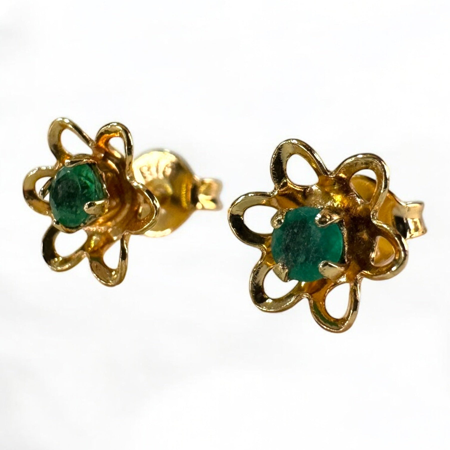 Aretes flor de vida