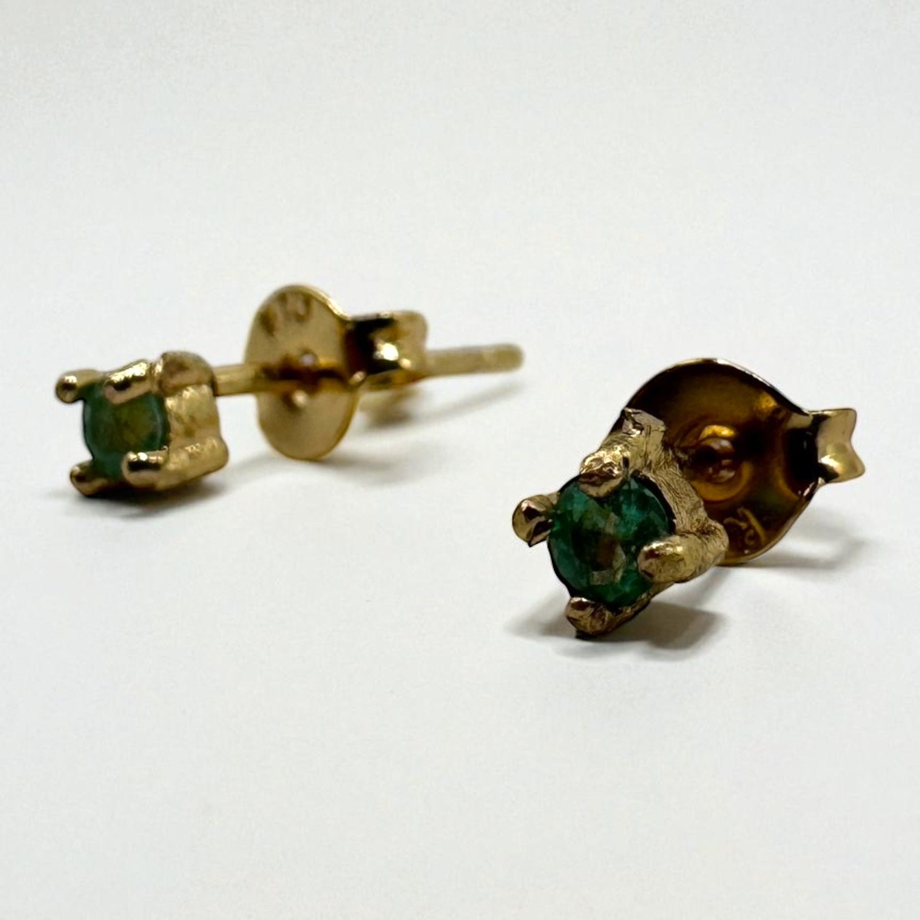 Aretes esencia imperial