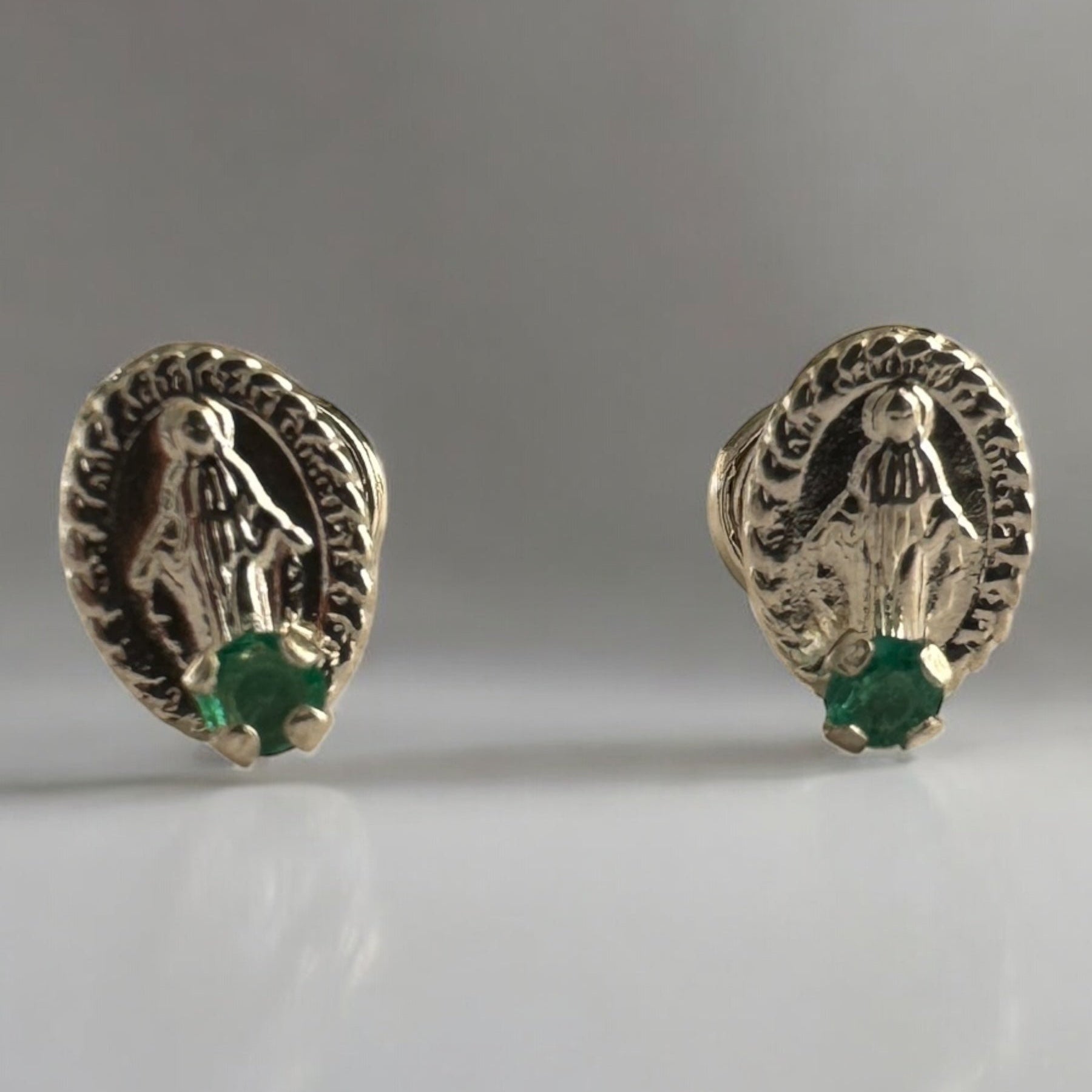 Aretes de la Virgen