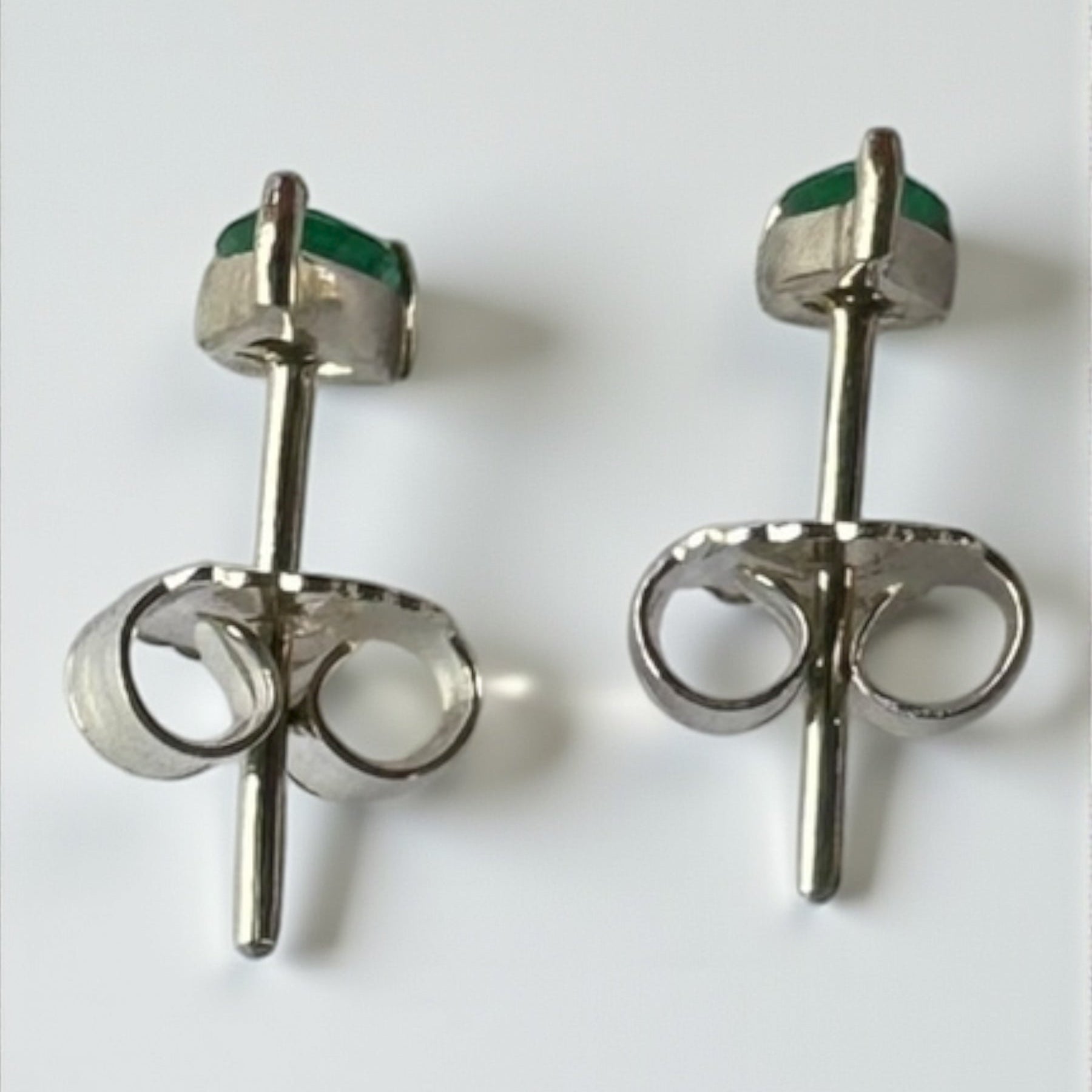 Aretes lágrima eterna