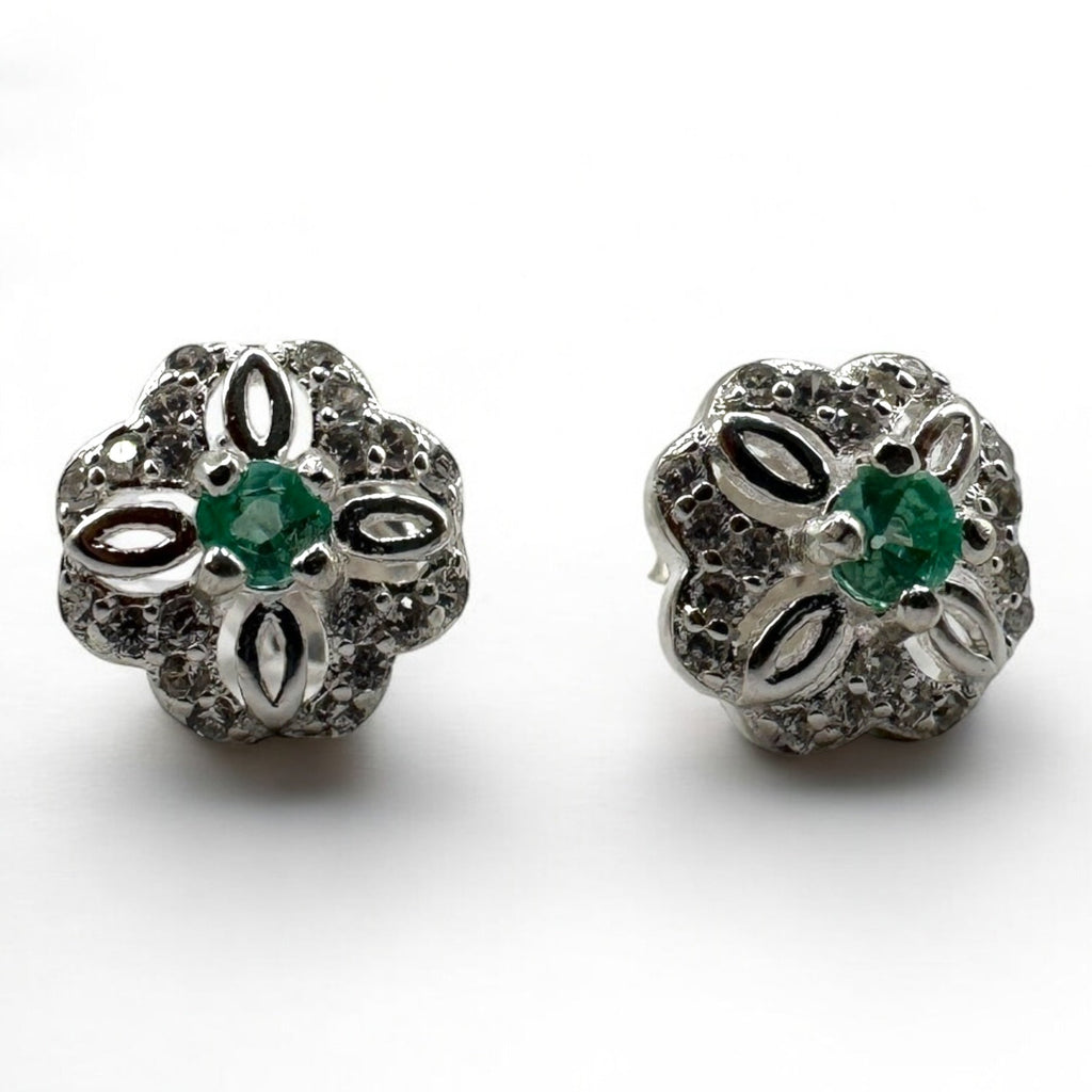 Aretes flor sagrada