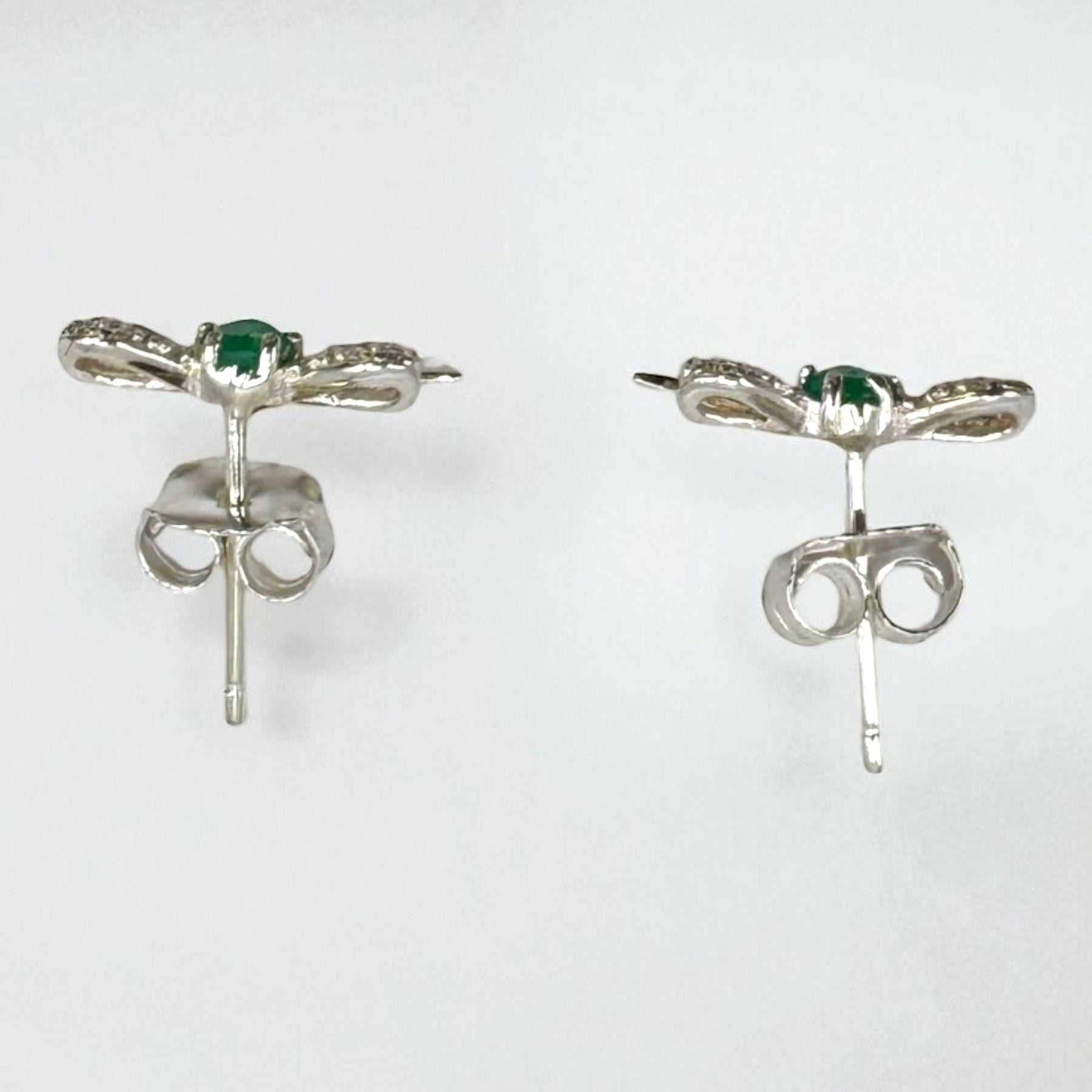 Aretes moñito de minnie