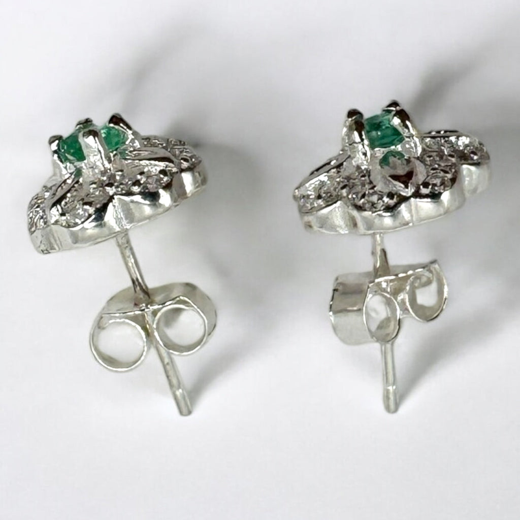 Aretes flor sagrada